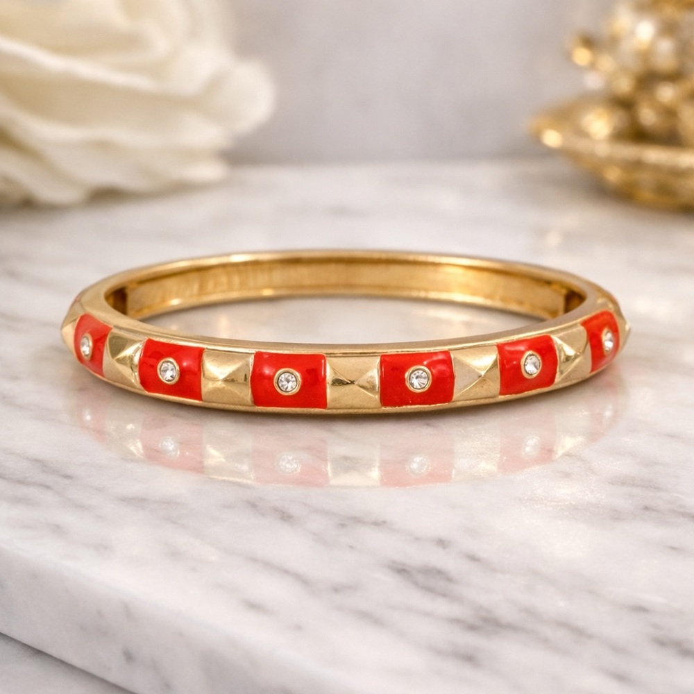 Elegant Red and Gold Women's Bracelet